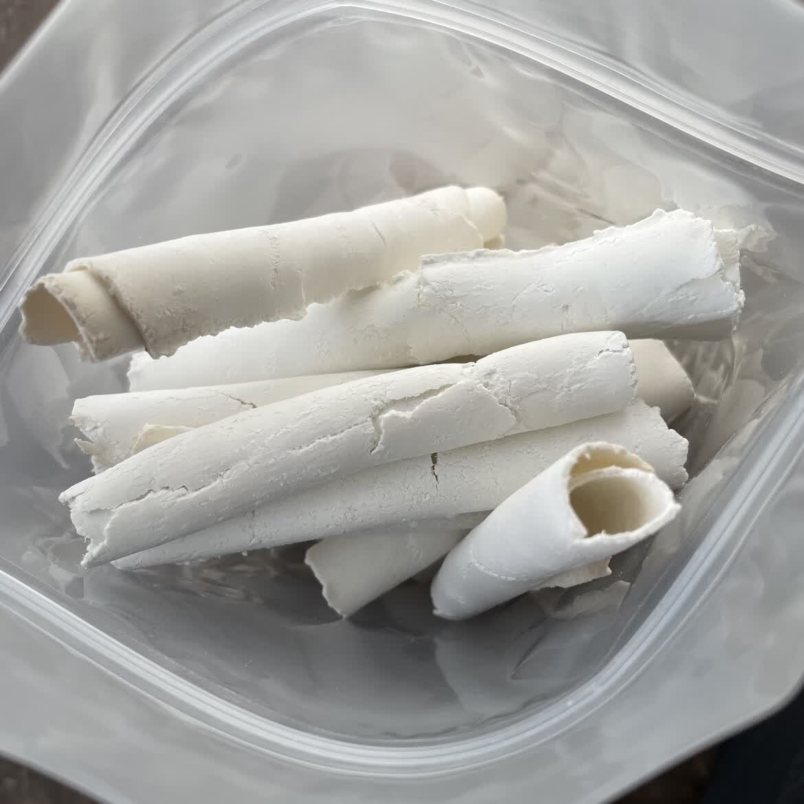 云南茯苓卷中药材生切生晒不熏硫白茯苓片卷山区农村松根野茯苓 茯苓卷2斤 250g*4袋