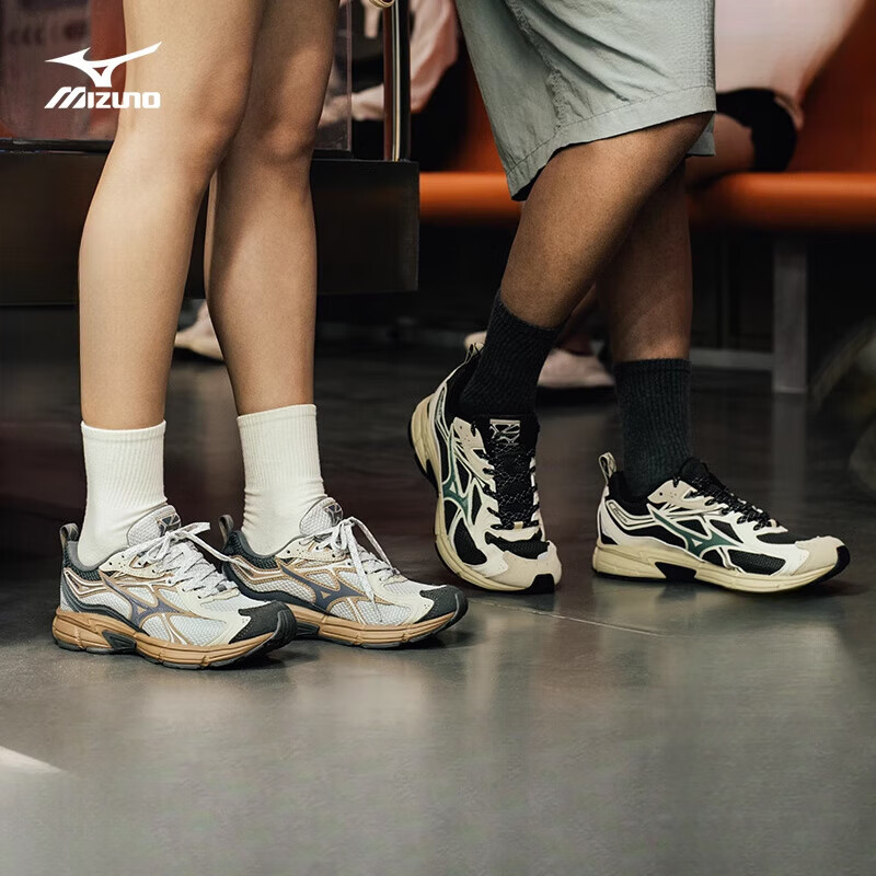 美津浓(MIZUNO)Mizuno运动鞋跑步鞋新款男女复古潮流老爹鞋慢跑缓震跑鞋SPEED 10 (男女)01/深咖啡/芦笋白/ 36