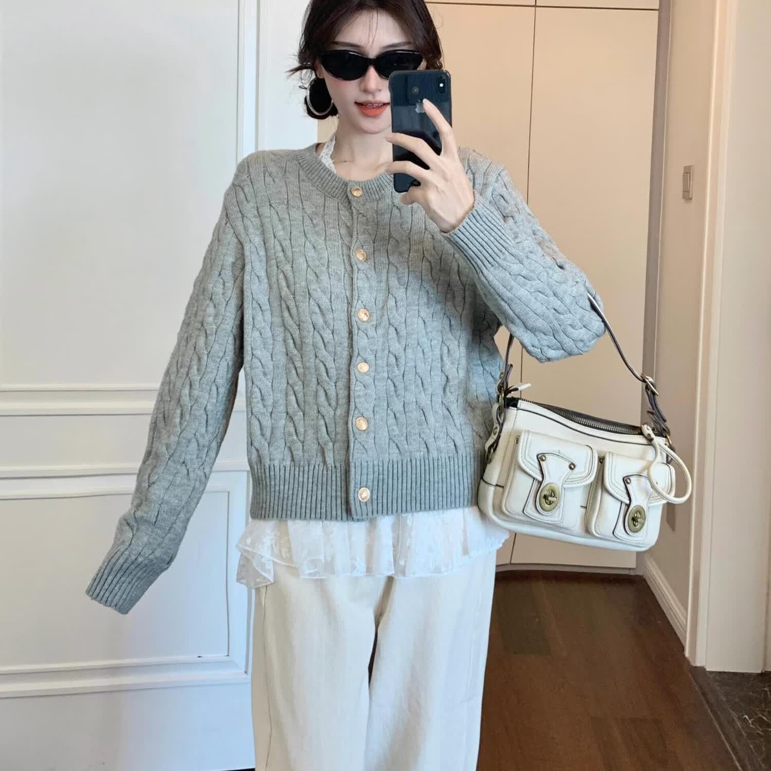 【49.9包邮】俞兆林 秋冬季宽松女士毛衣外套 灰色均码