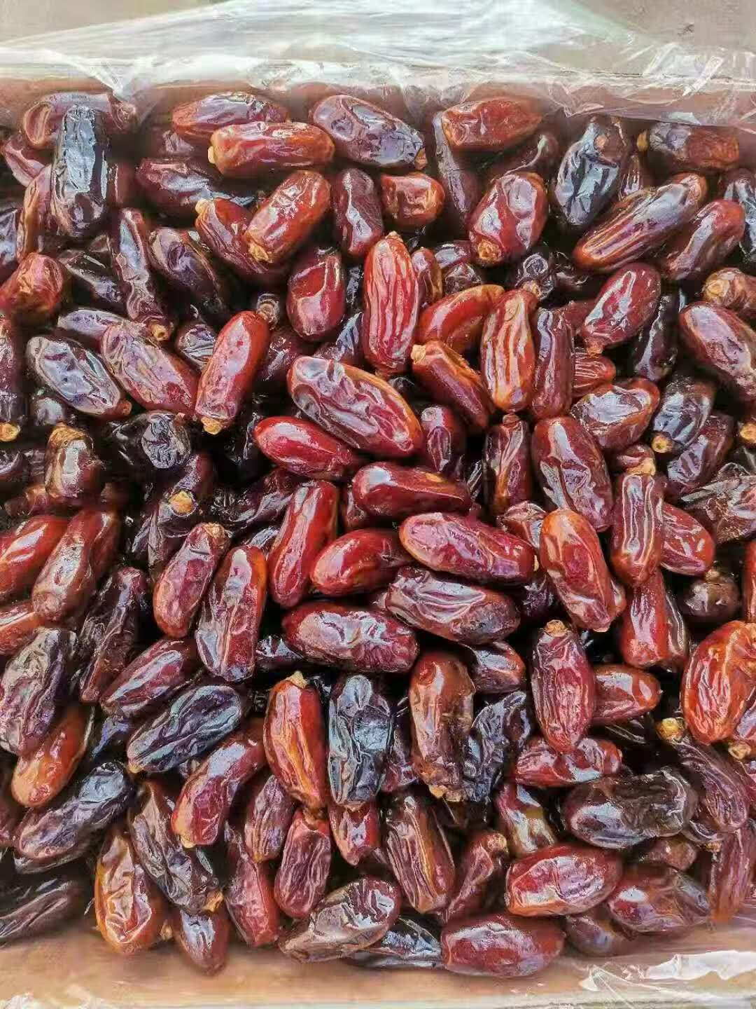沙特阿拉伯椰枣阿联酋黑椰枣伊朗椰枣休闲零食沙特黑椰枣散装 伊朗黑