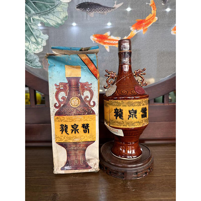 80年代 500ml 1瓶 龙泉春酒