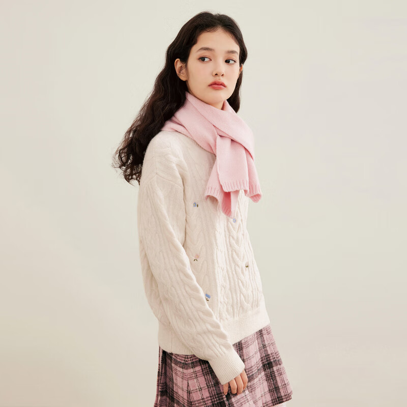 乐町仿牛绒绞花线套衫女20宽松圆领毛衣刺绣碎花上衣 白色（现货） S