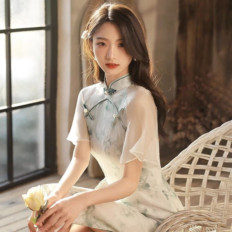 tao han【潮流国风】青子衿丨2024春季新款丨年轻款气质印花旗袍优雅