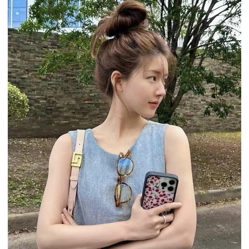 赵露思明星同款穿搭衣服蓝色吊带连衣裙女春夏季收腰小个子短裙子