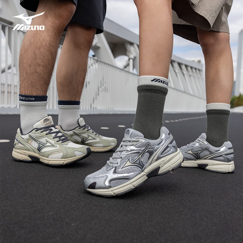 美津浓(MIZUNO)Mizuno运动鞋跑步鞋潮流复古Y2K千禧风格慢跑老爹运动跑步鞋SPEED 13/幻想银 36