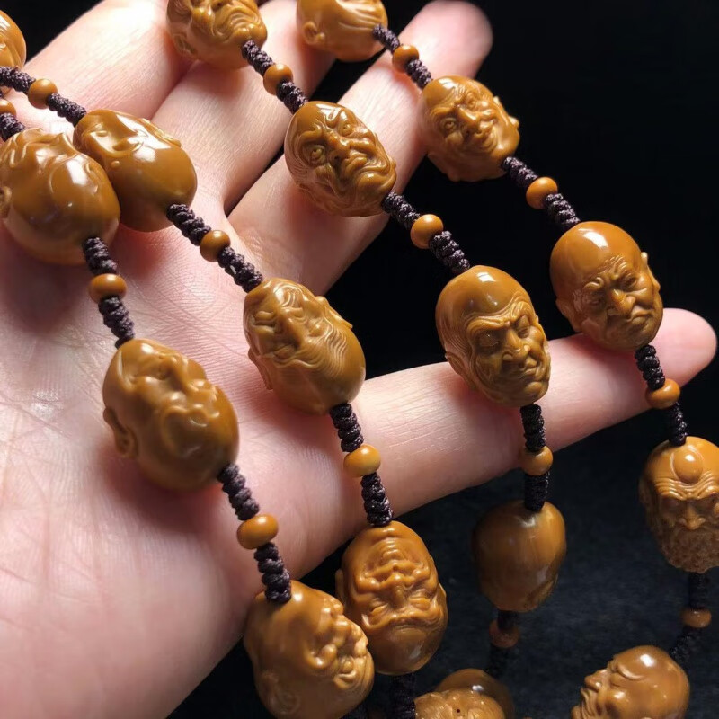 随峰苏州橄榄核雕十八罗汉写实学院风格脖挂长串名家手工文玩精品小籽