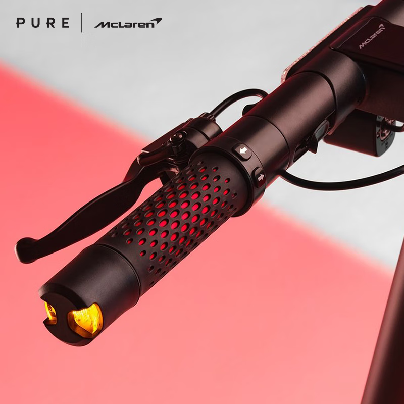 佩尚PURE x McLAREN合作款电动滑板车兰多诺里斯同款迈凯伦限量发售款 MP4/4 Special Edition 红白款