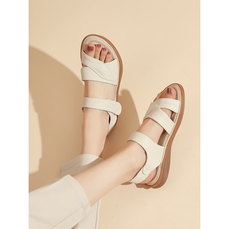 赫缇曼(hetiman)老人女鞋子60-70岁夏季皮凉鞋妈妈鞋新款中老年平底软