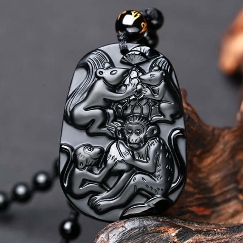 青旋2024龙年属龙吊坠鼠猴保岁三合生肖挂件本命年属龙挂件饰品吉祥物