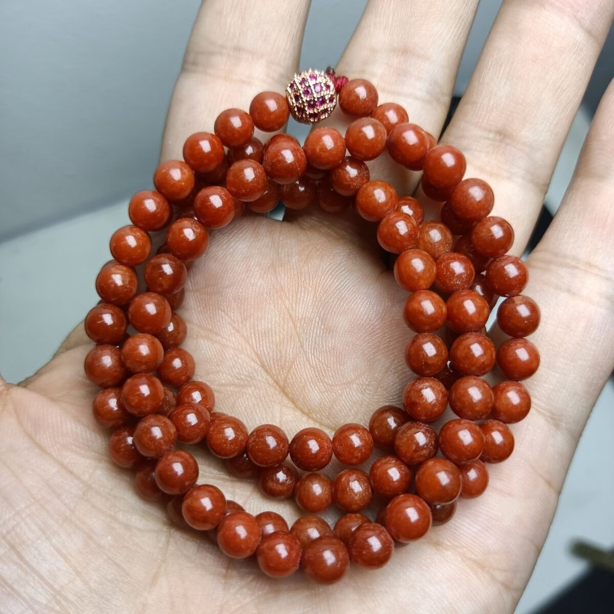 红色翡翠圆珠翡翠项链,卡6.2mm,打灯透光,种水不错