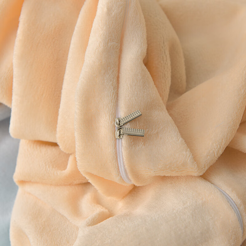 恒源祥 牛奶绒被套单件 冬季加厚纯色牛奶绒被罩三件套学生宿舍秋冬保暖 天蓝奶油【双面绒*加倍保暖】 180cm*220cm 【被套单件】