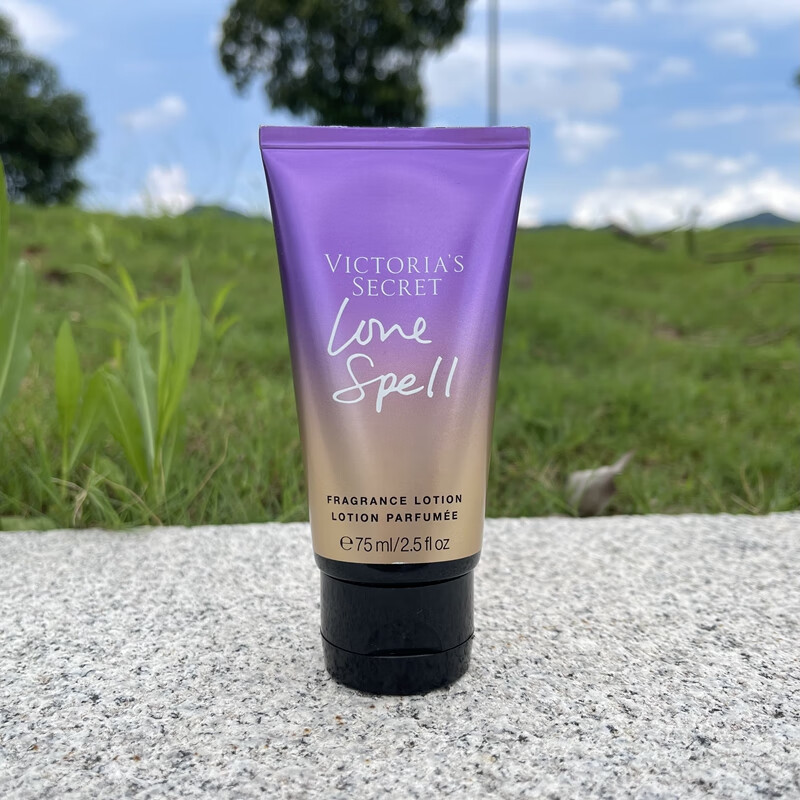 维多利亚维多利亚香氛滋润维密身体乳闪粉天鹅绒丝绒花瓣椰奶 爱之