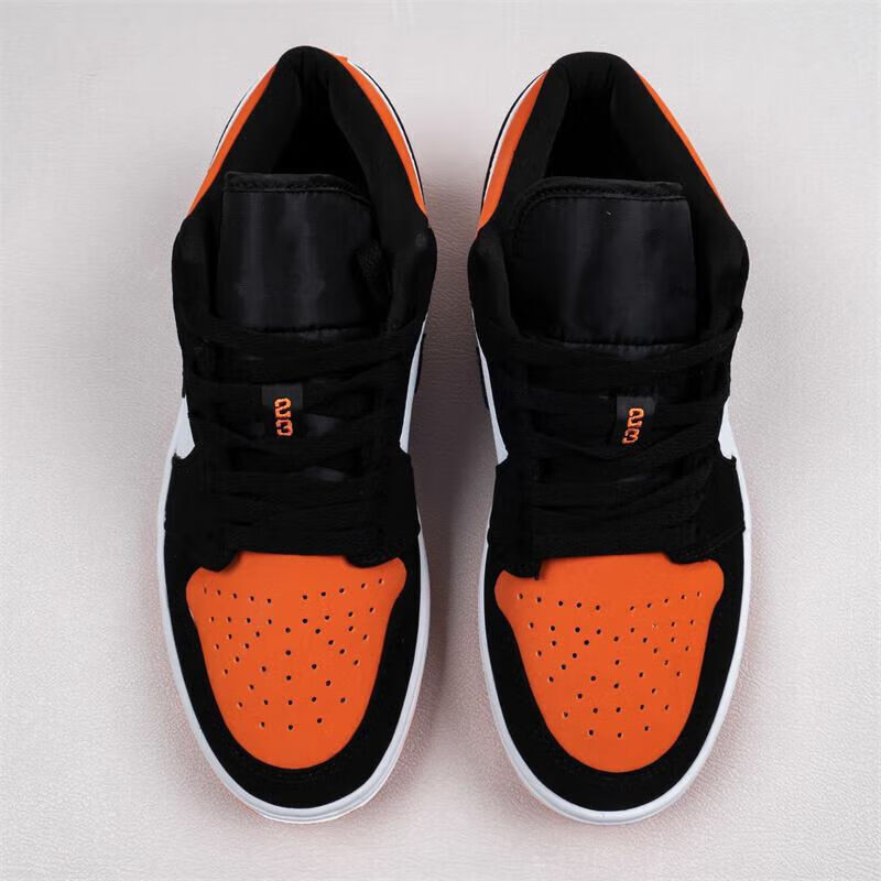 旗楚乔1 黑橙扣碎篮板 黑白橙低帮 男女休闲运动篮球鞋 553558-128 55