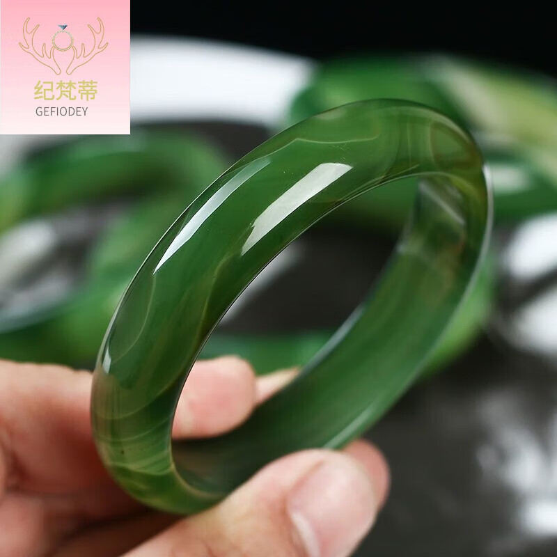 纪梵蒂 gefiodey绿玛瑙玉石手镯女款缠丝玛瑙镯子绿宽玉髓手镯带证书