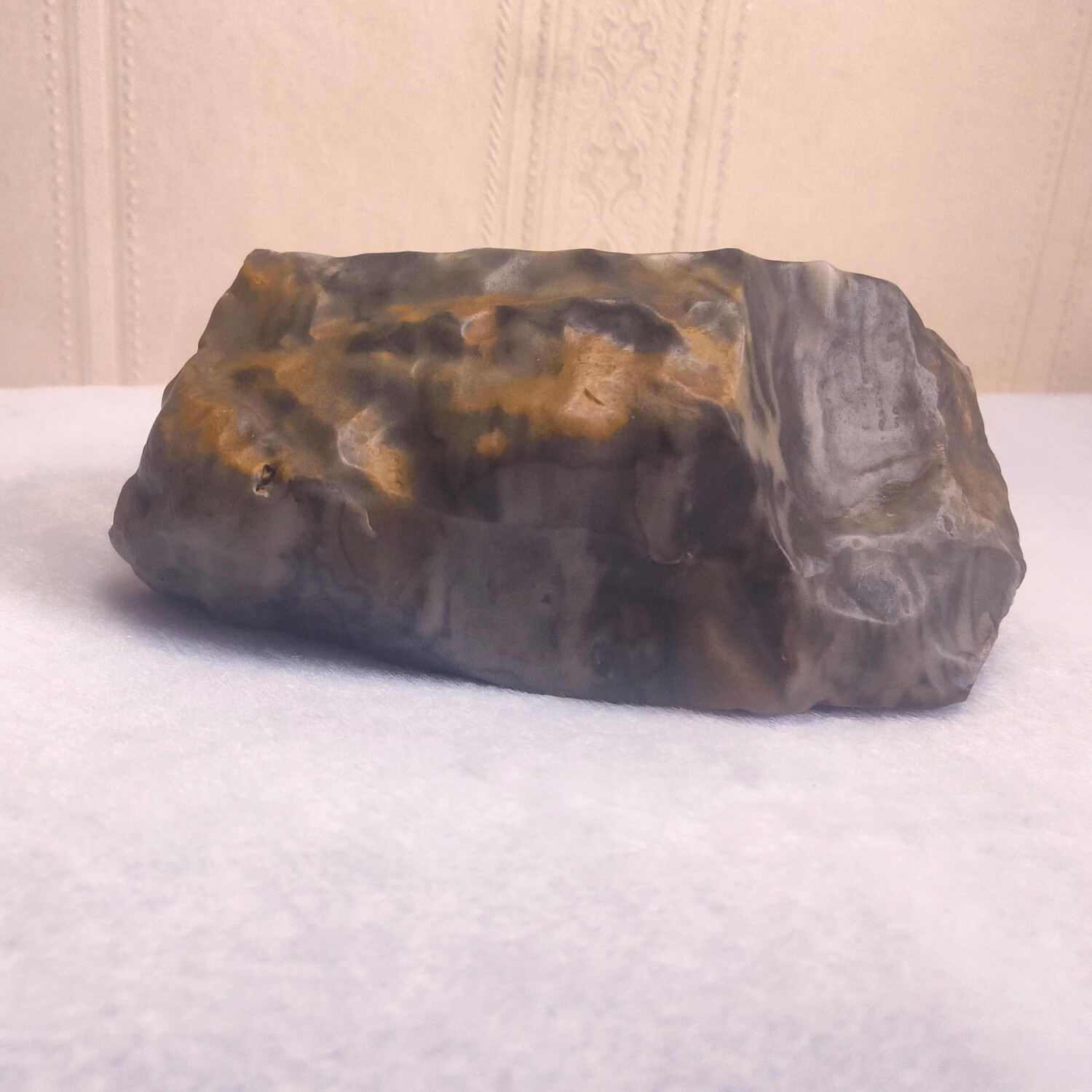 精品,自捡哈密南湖戈壁石,形状完整,皮色老气,706克 乌市发货