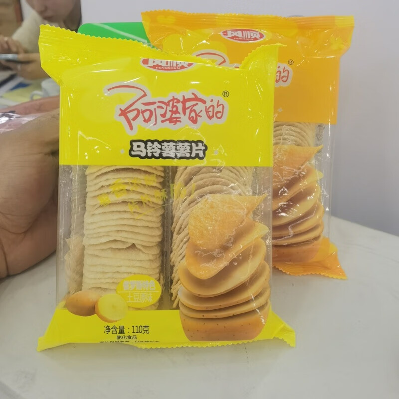 风鲜仓阿婆家的风顺薯片110g薄脆袋装薯片番茄香辣烧烤味追剧休闲小