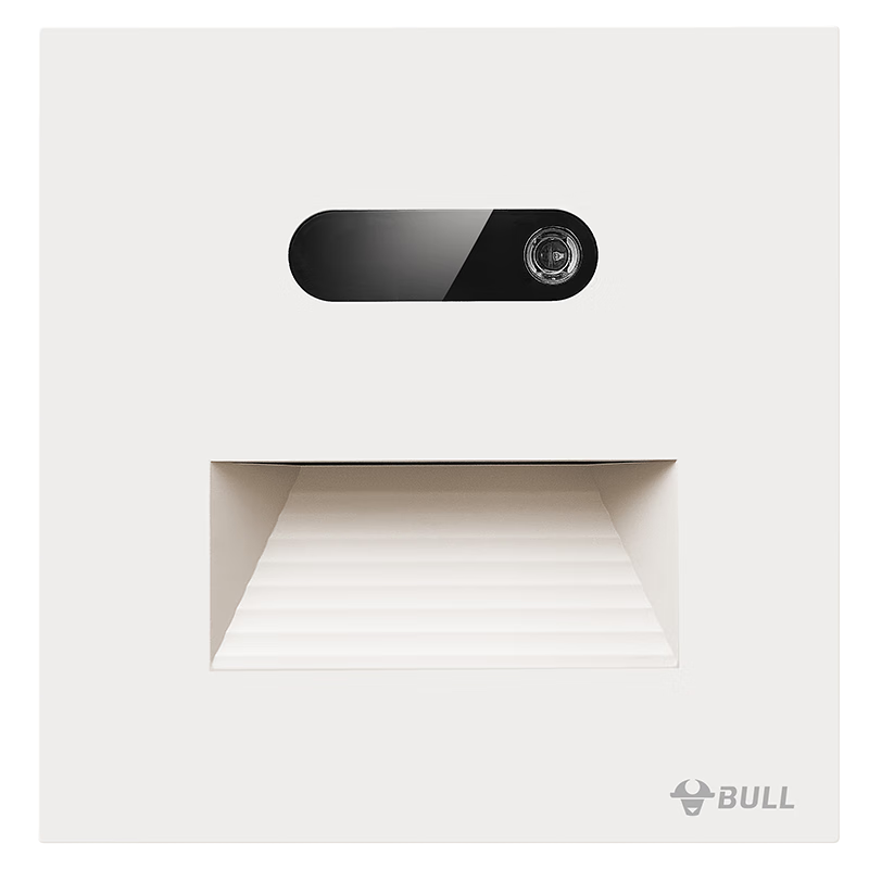 公牛(BULL)開關(guān)插座G57蝶翼超薄膚感開關(guān)系列人體感應(yīng)地腳燈G57D123 米絨白