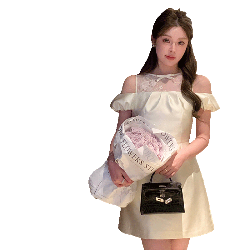 西遇一字肩連衣裙女2025年春季新款花苞袖千金風露肩蕾絲拼接裙子 白色 L (165)