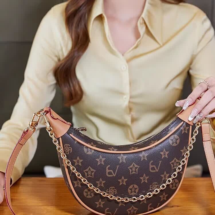 酷奇袋鼠酷奇真皮老花月牙腋下包2025新款高级感链条手提包时尚单肩斜挎包 咖啡色