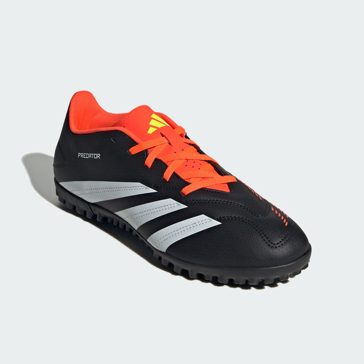 ADIDAS/阿迪达斯PREDATOR TF碎钉男女运动训练人造草地/室外硬地足球鞋 IG7711 40.5