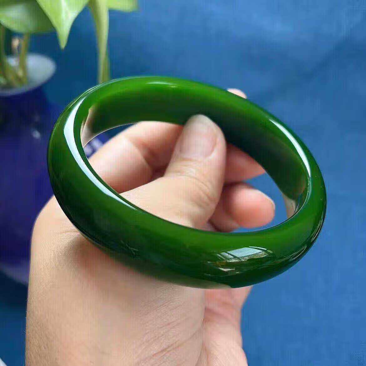 GIOIO碧玉手镯菠菜绿玉镯子和田玉墨绿祖母绿老人镯子送妈妈礼物 内径67-68适合体重180-200送证