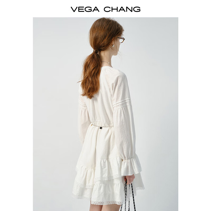 VEGA CHANG白色连衣裙女2026春新款法式V领长袖高级感蕾丝裙子 云朵白（长袖） S