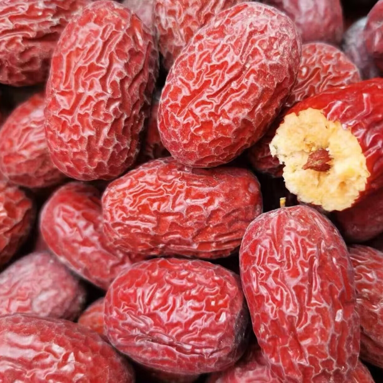 申果果新疆正宗阿克苏灰枣 自然成熟去核特级红枣礼盒 休闲零食补气血 阿克苏新疆特级灰枣带土4斤礼盒