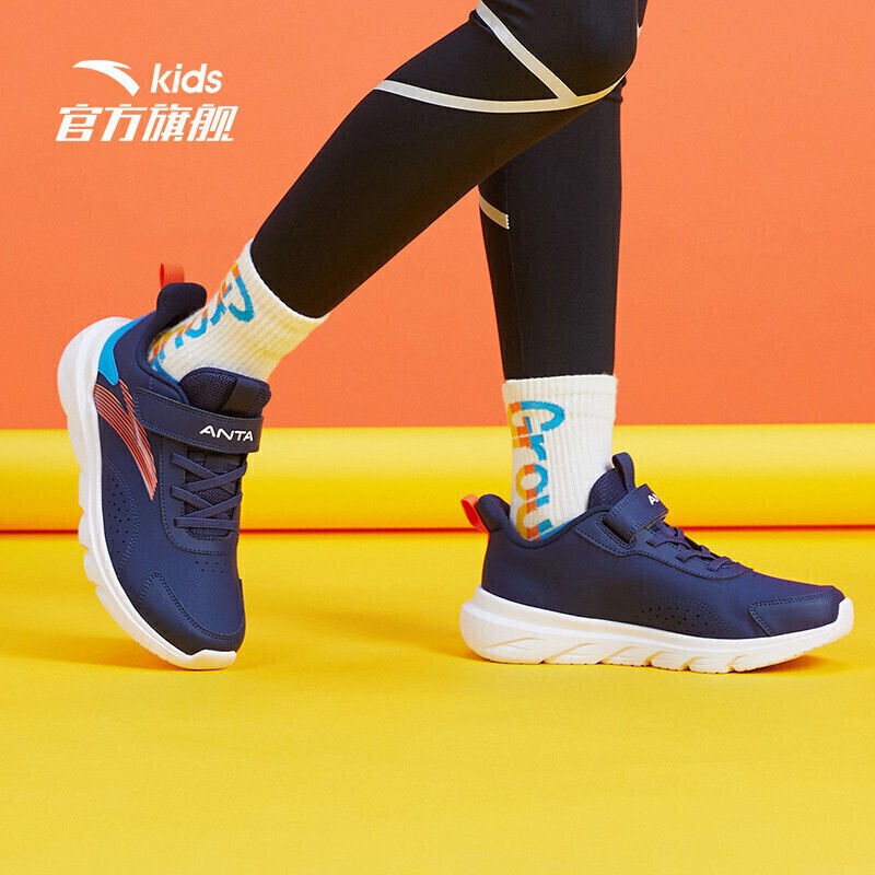 安踏(anta)儿童运动鞋春季透气男童鞋舒适革网面中大童跑步鞋 5521
