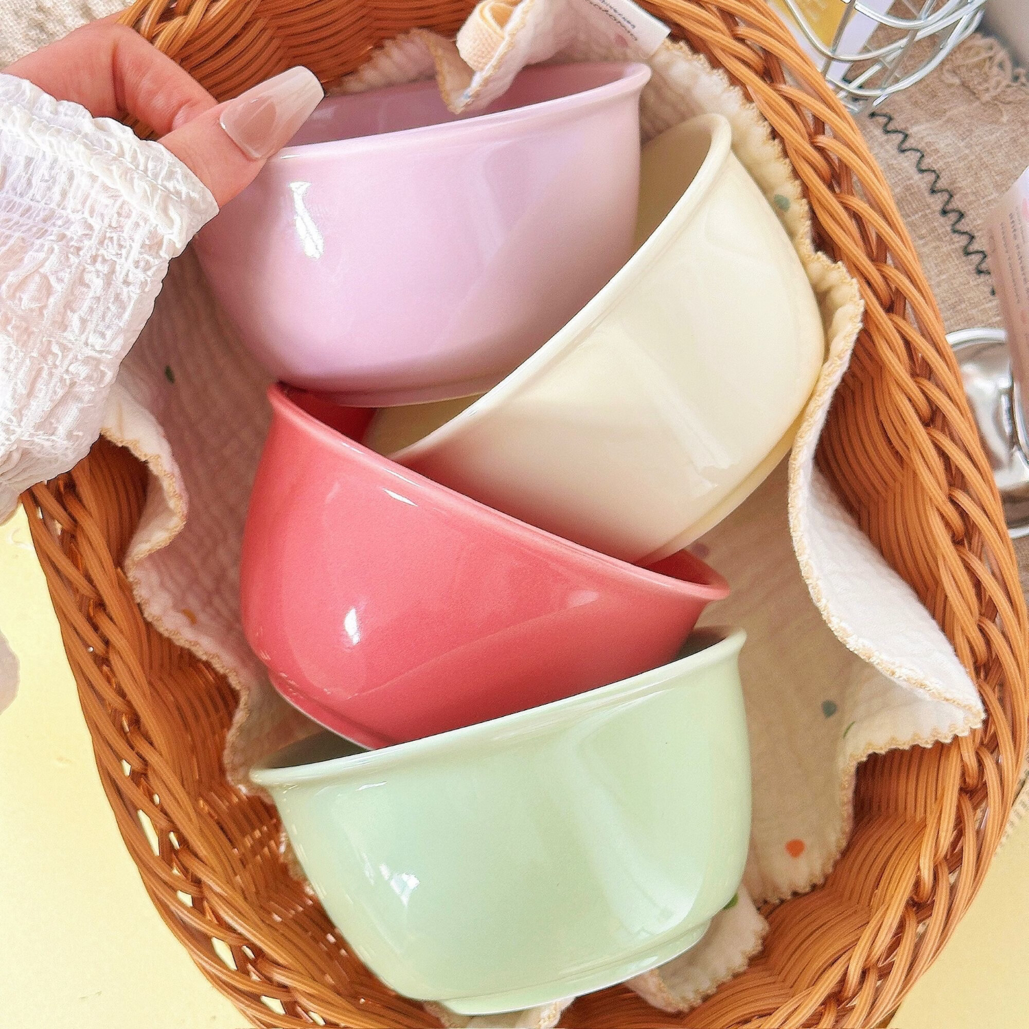 ������ɫϵ�մ��� 4.5Ӣ��*2�� 2.98Ԫ