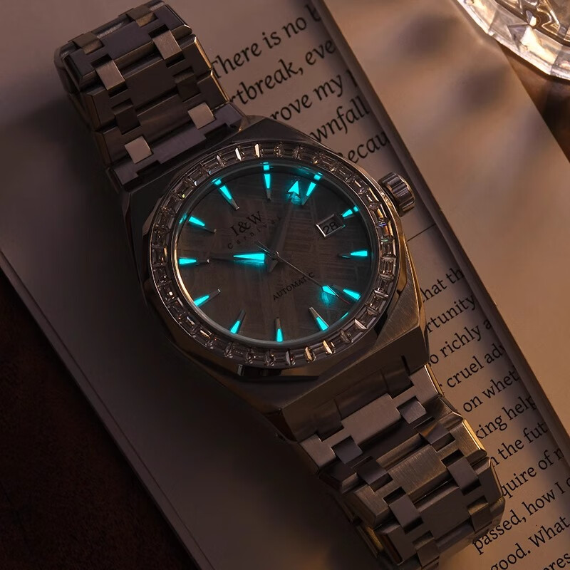 爱沃驰瑞士全自动进口机芯陨石美学50米防水机械表七夕生日礼物送男友 平圈雪花白|进口机芯