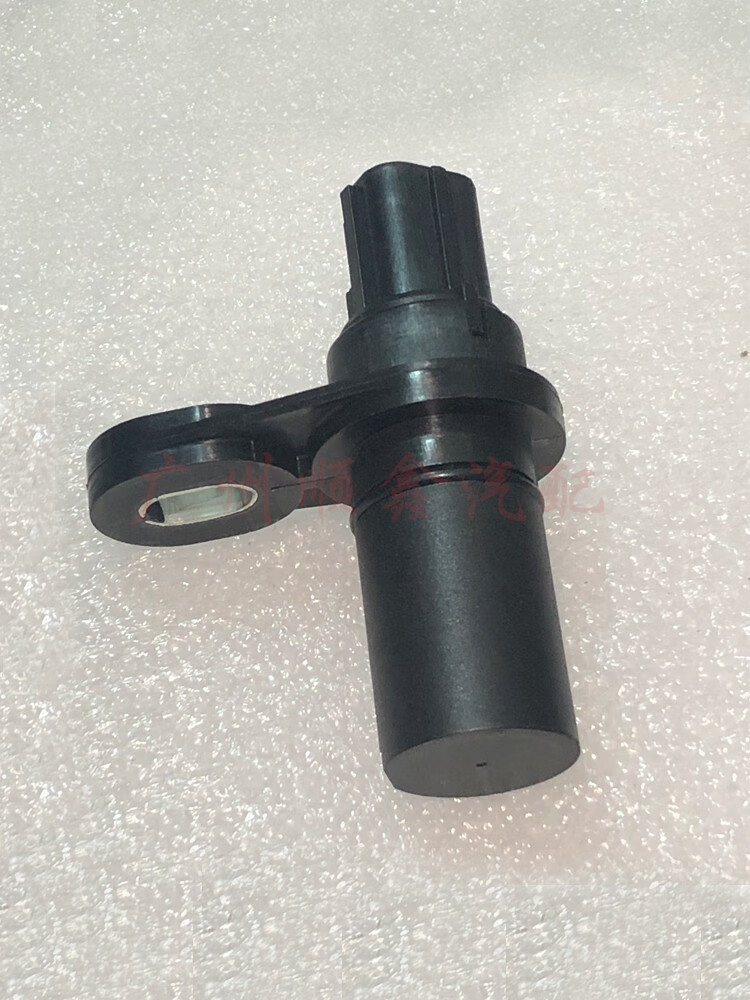 适用吉普牧马人自由人自由光拓远者翼龙转速输出输入轴速度传感器