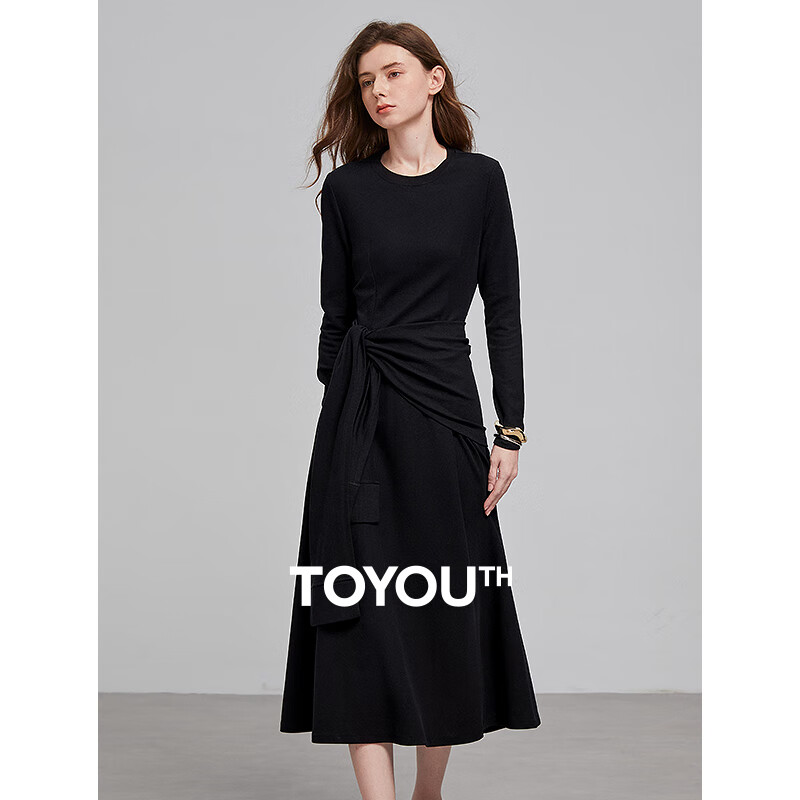 初语设计感后腰镂空绑带连衣裙女2025年春季新款中长款修身小黑裙 黑色 XL