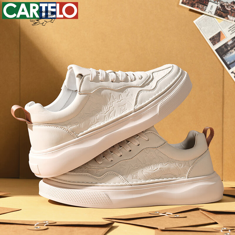 卡帝乐鳄鱼男鞋时尚休闲鞋春夏新款男士低帮透气运动鞋男潮流百搭鞋子 米色[四季款]QH8132 39