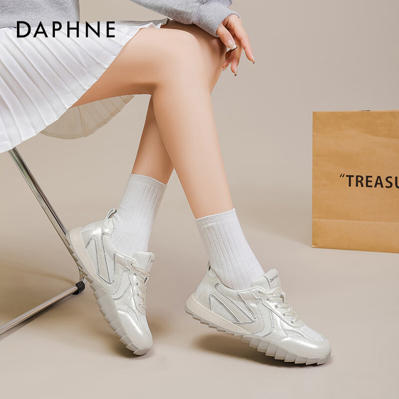 ��ܽ�ݵ�ѵЬŮ2025�¿��紺���ٷ������˶�����Ьͨ��ʱ�аٴ�ŮЬZJ ���°� 35 99.9Ԫ