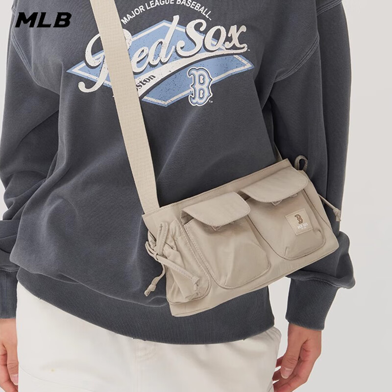 MLB官方 包包女包新款休闲运动包男士通勤背包斜挎包时尚单肩包拎包 波士顿队/沙棕色 F