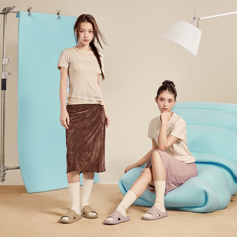 朴西荔木高级感凉拖鞋女士家居室内情侣春夏季浴室洗澡防滑拖鞋 栗子棕 42-43