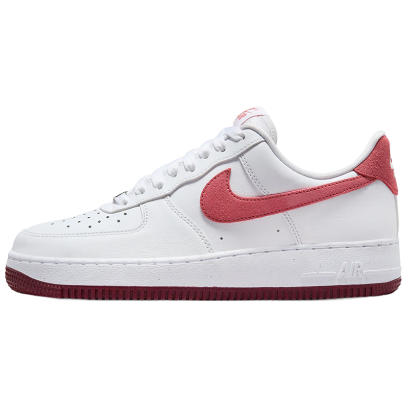 20点：耐克NIKE缓震板鞋女空军一号 AIR FORCE 1 运动鞋 