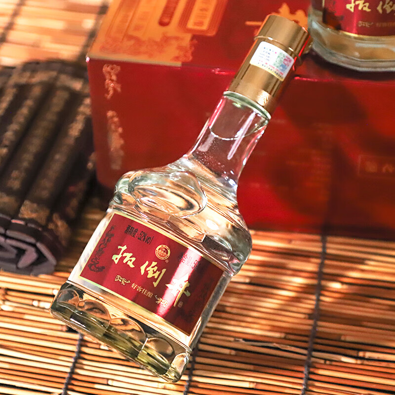 扳倒井白酒 52度好客佳酿 纯粮酿造浓香型礼盒包装 自饮送礼白酒 52度 500mL 6瓶 （搭配手提袋）