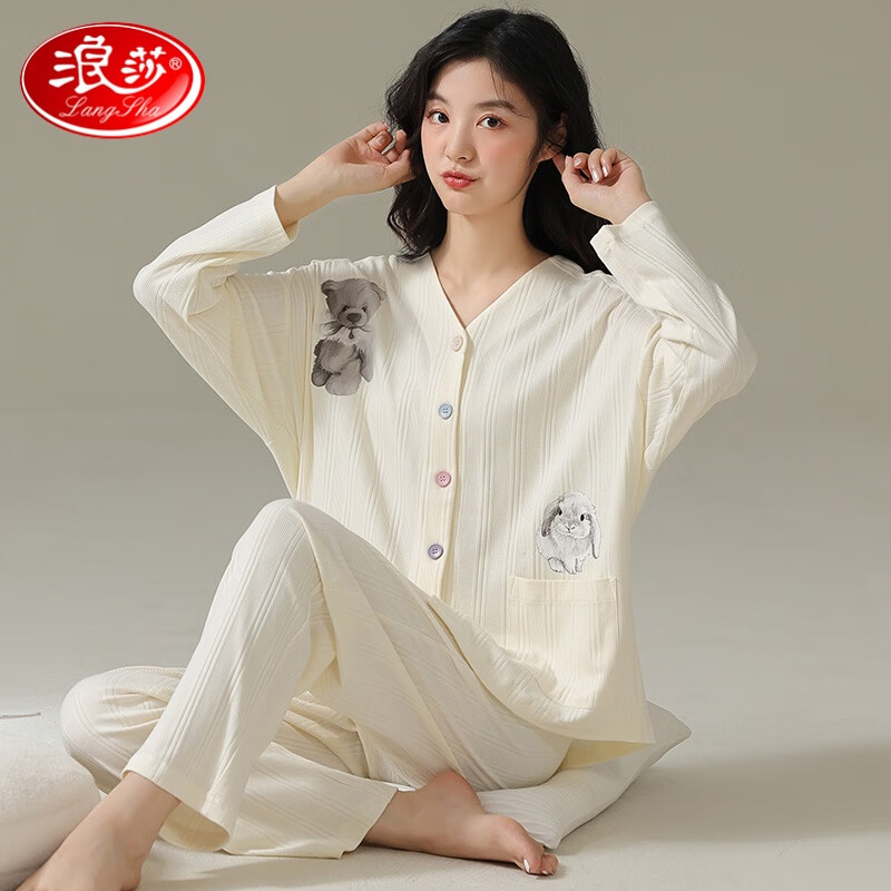 ��ɯ ˯��Ů���ﳤ��������ᷭ�������������⴩����Ҿӷ�2����