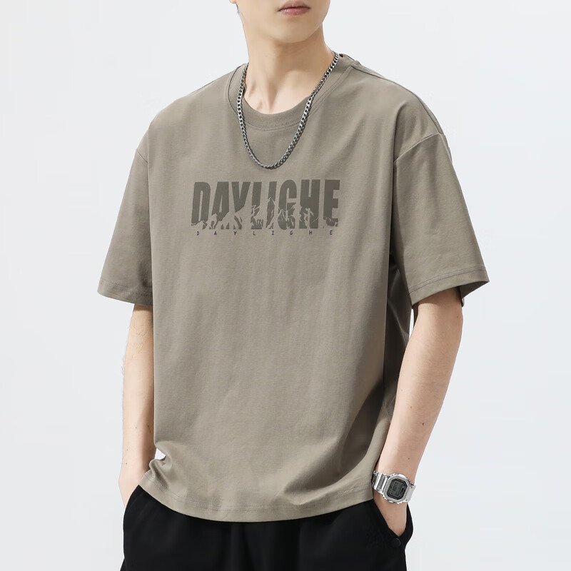 创冰清2025新款棉短袖t恤男士夏季衣服潮流大码男生上衣半袖男款体恤 卡其473短袖棉 3XL 【建议150-165斤】