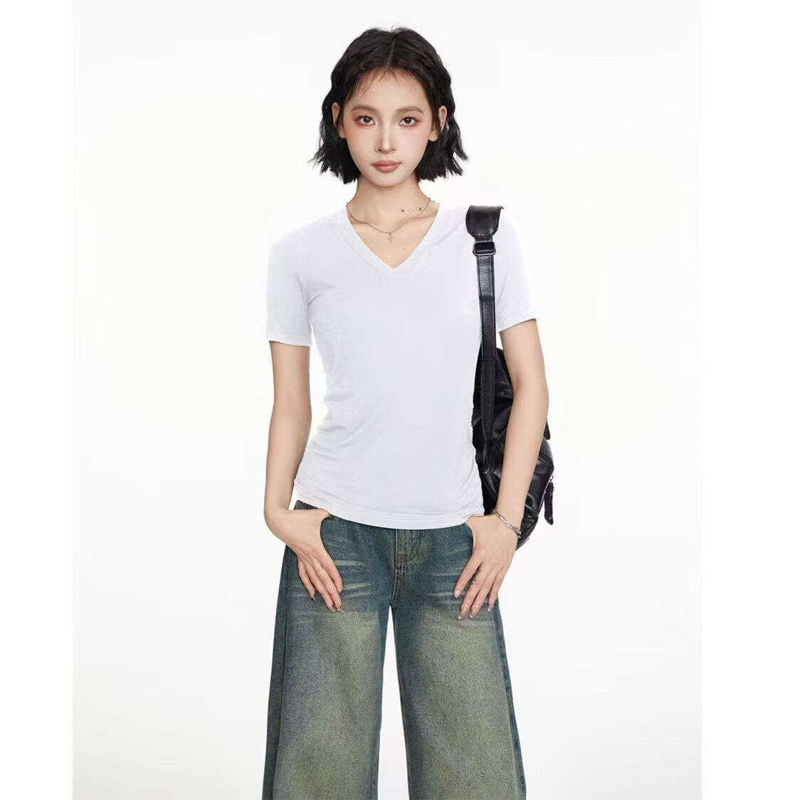 V领短袖t恤女2025夏季修身显瘦v领打底衫内搭纯色百搭辣妹上衣 V领短袖T恤白色 XL
