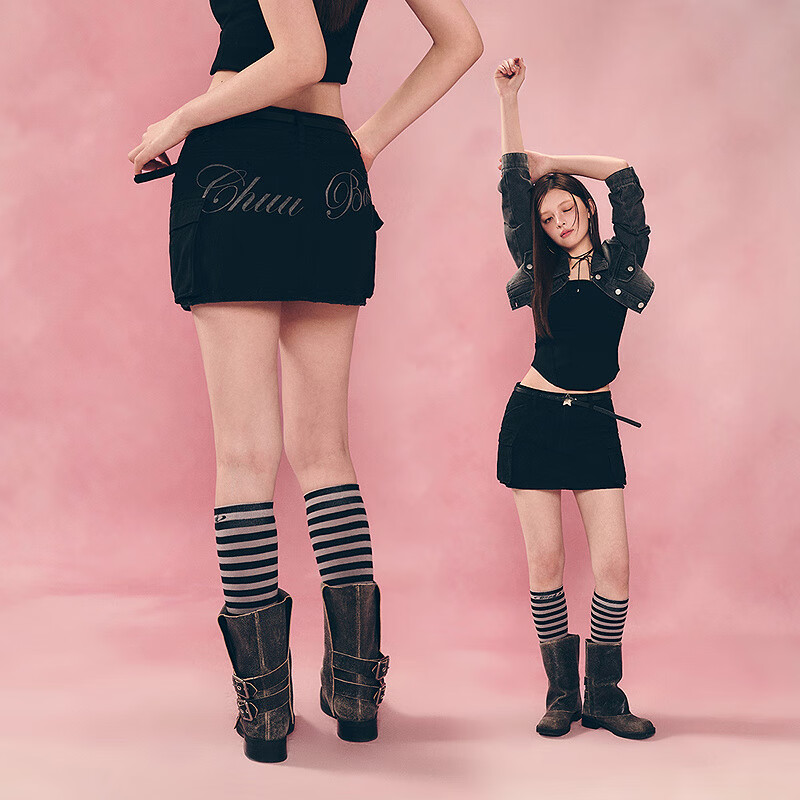 CHUU字母印花半身裙女2025夏季新品大口袋磨破裙褲工裝拼接短裙子 黑色 （有內(nèi)襯） S