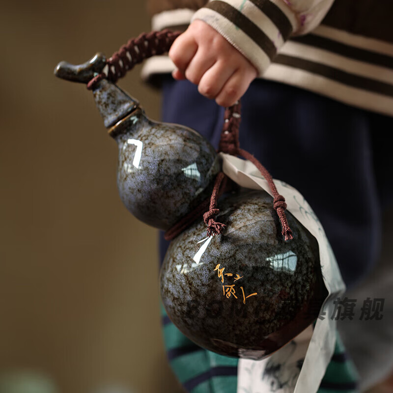 BOMP天命人葫蘆酒壺水壺古風(fēng)裝白酒陶瓷老式家用網(wǎng)紅男士國風(fēng)專用網(wǎng)兜 墨藍(lán)天命人葫蘆+手持飄帶 0ml