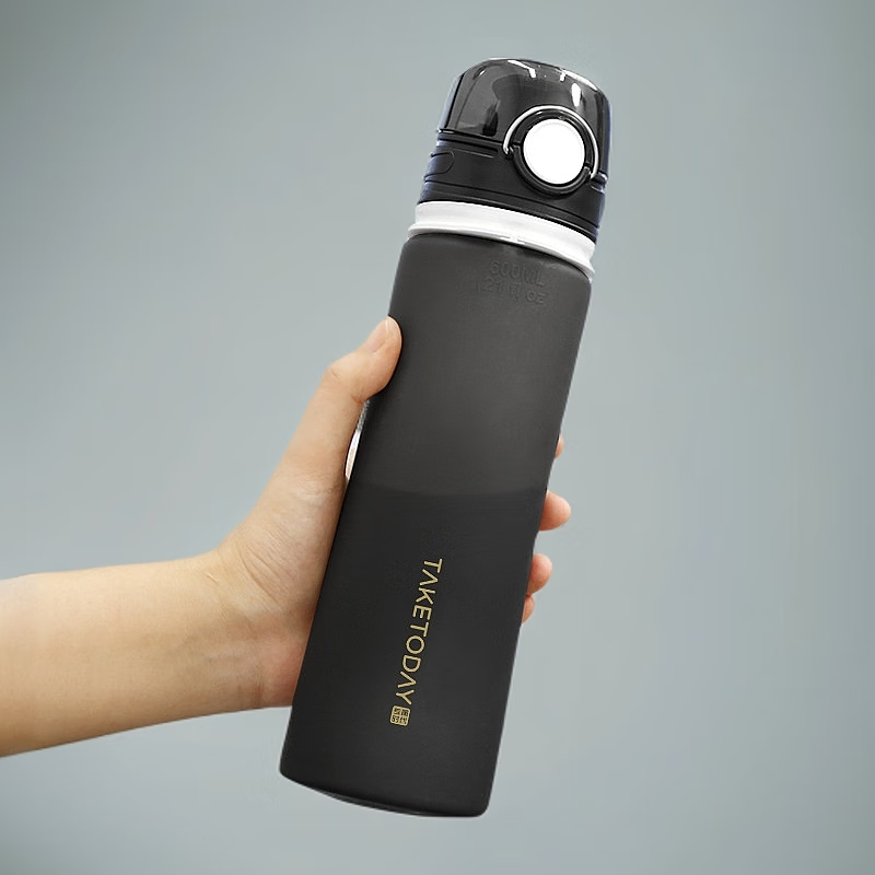 专属时代吸管杯折叠水杯食品级硅胶杯子高颜值大容量运动便携水壶 暗夜黑600ml