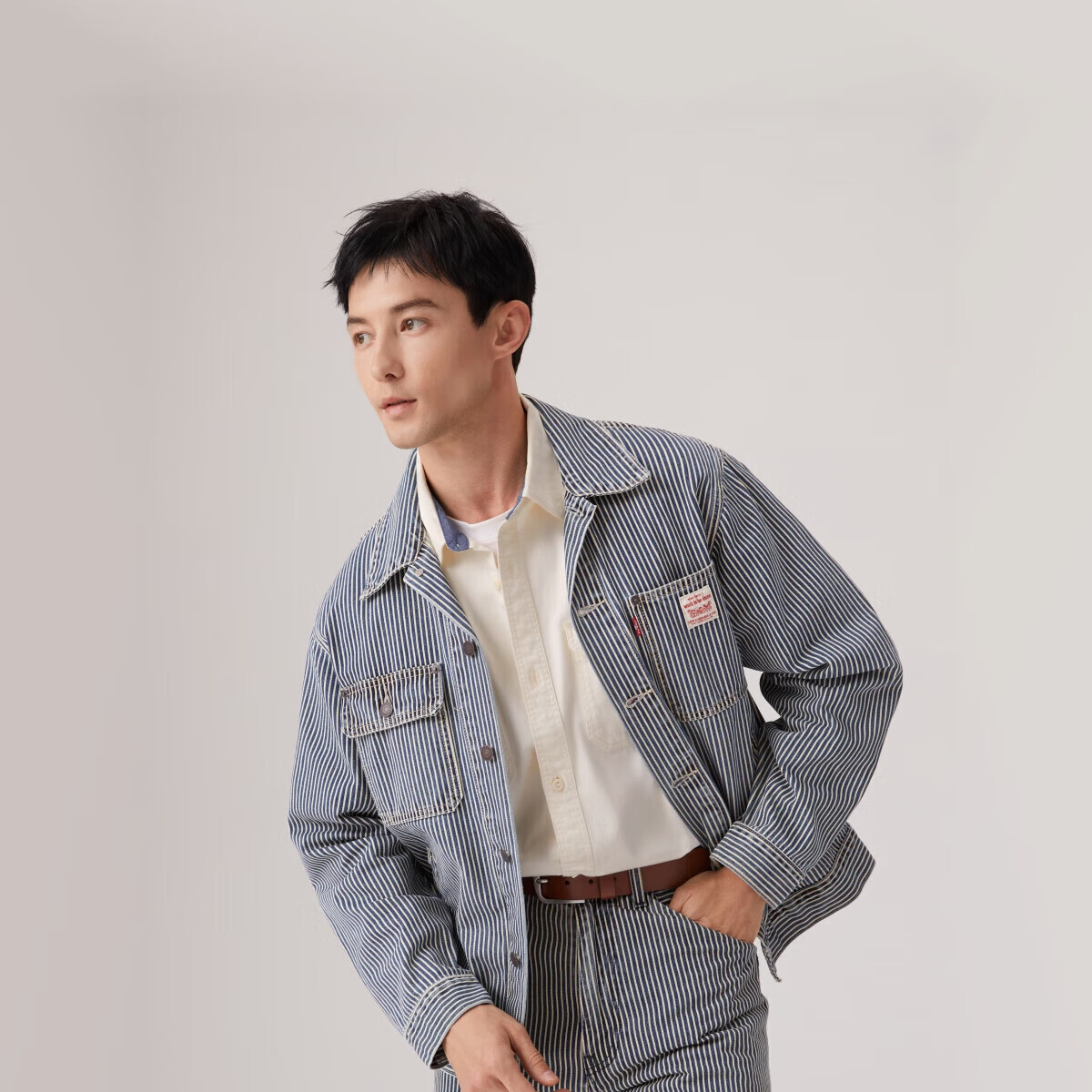 Levi's��ά˹25�괺����Ʒ��ʿʱ�п�������ţ�мп�����A4820