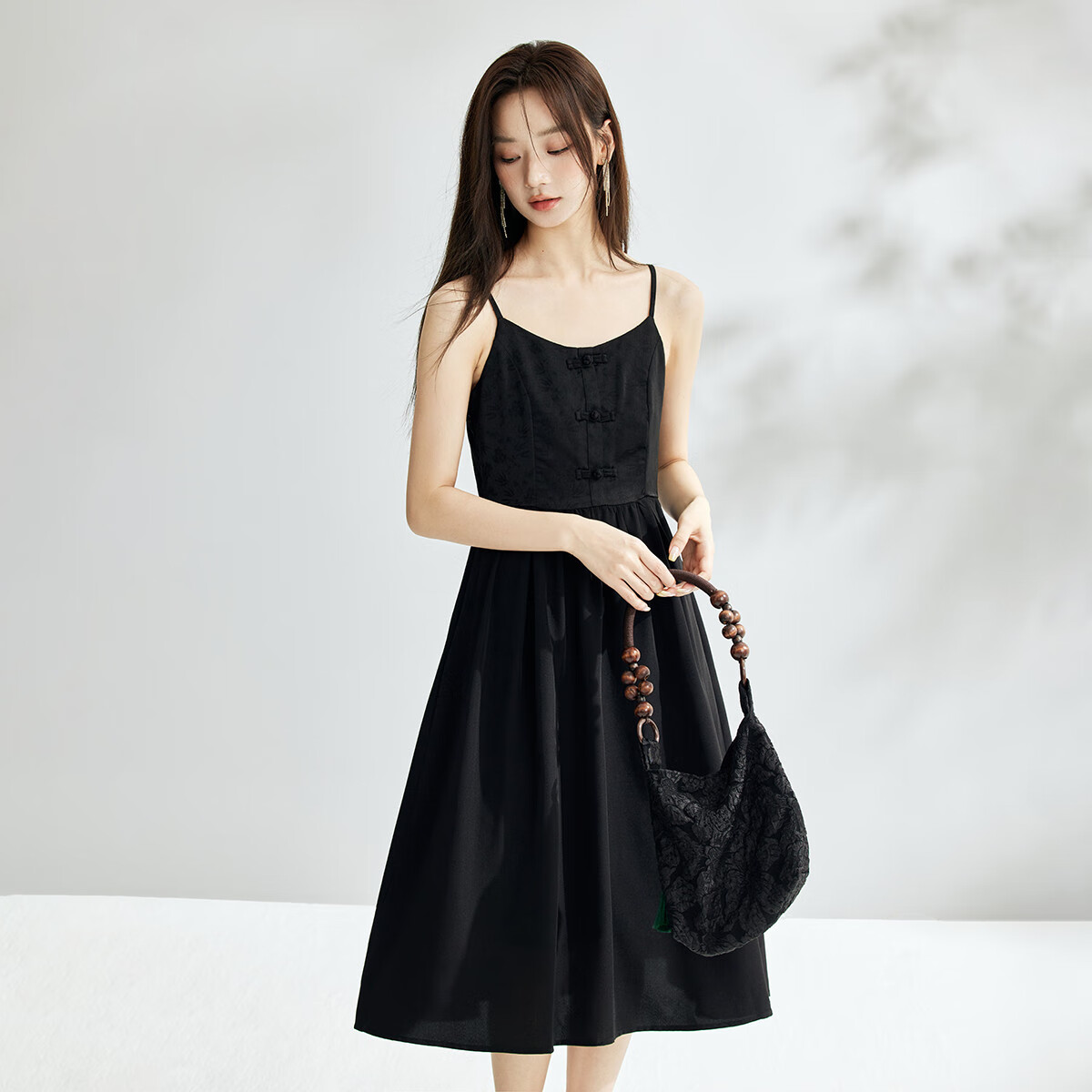 茵曼（INMAN）中式國風盤扣女裝吊帶背心連衣裙2025夏季新品文藝高級氣質(zhì)A字裙 午夜黑 M