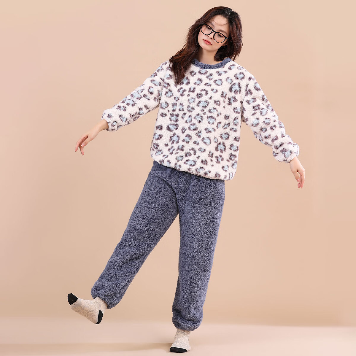 顶瓜瓜睡衣女珊瑚绒冬季加绒加厚法兰绒休闲女士家居服套装 ADL  斑点蓝 L 【建议100-120斤】