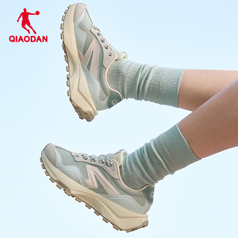 乔丹女鞋2026新款密网独白4.0休闲鞋复古老爹鞋轻便跑步鞋子女 露灰色/天使粉 37.5