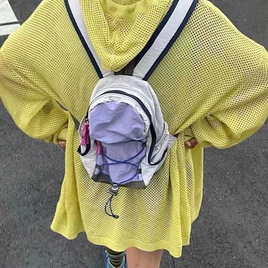 菲妙户外双肩包男撞色登山包野餐复古书包轻便旅行包轻薄徒步小背包女 灰紫色