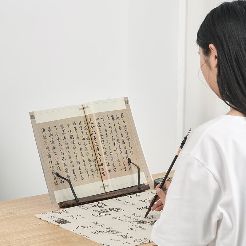 桐沐世家桌面樂(lè)譜架書(shū)法字帖臨夾固定書(shū)本多功能實(shí)木閱讀架便攜式古琴譜架 中國(guó)結(jié)小號(hào)